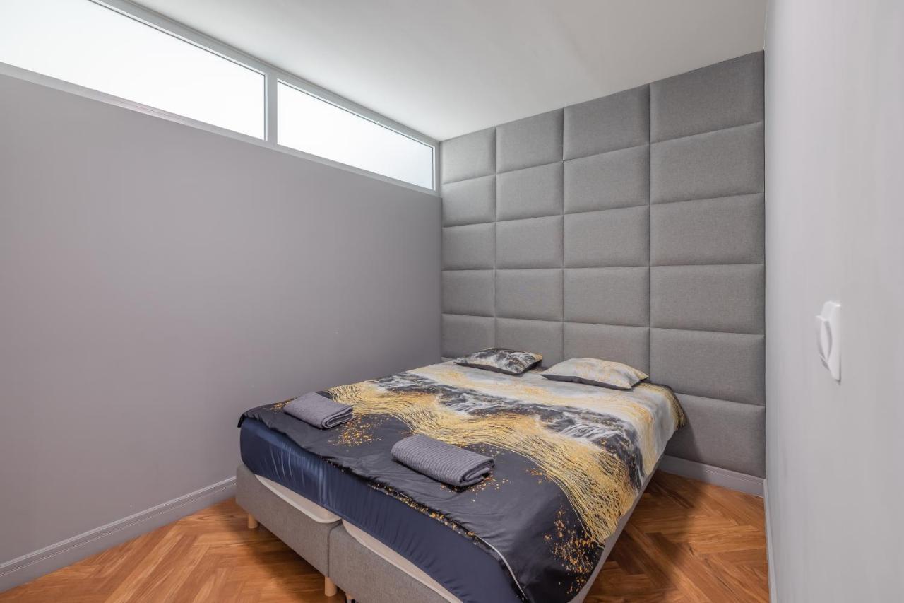Apartmate- Perfect Apartment Oldtown グダニスク エクステリア 写真