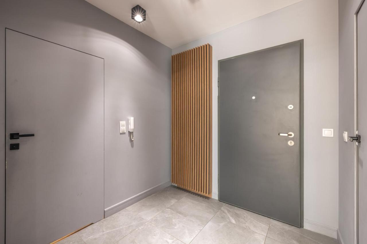Apartmate- Perfect Apartment Oldtown グダニスク エクステリア 写真